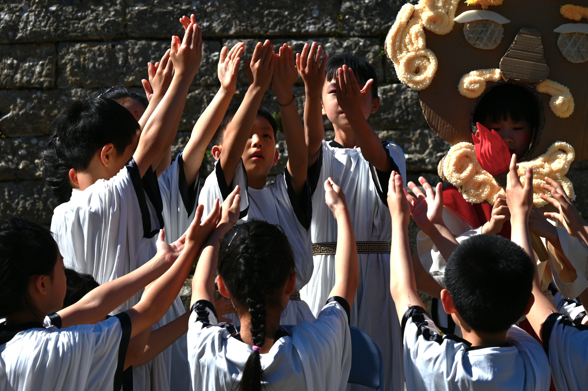 chinese team on the play 